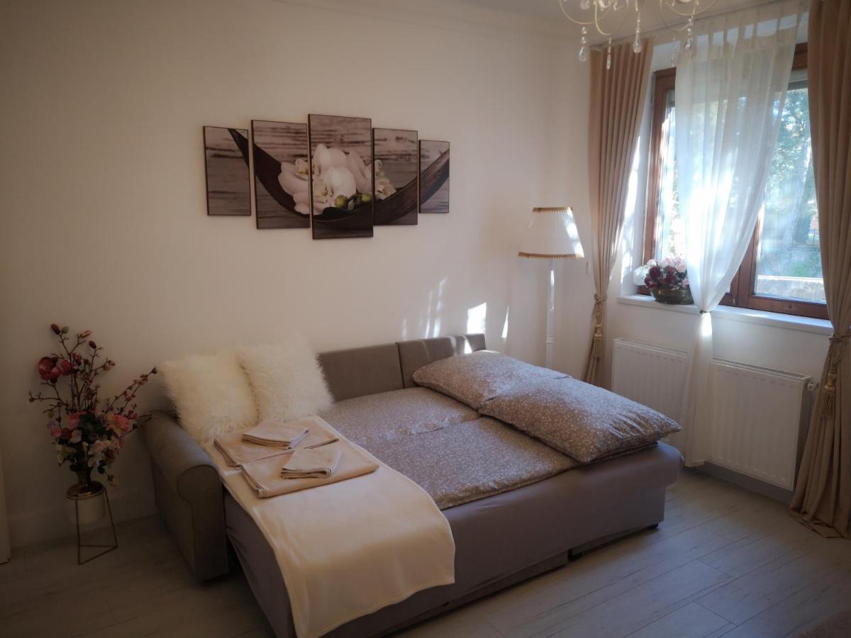 Patak Apartman Eger Exterior foto